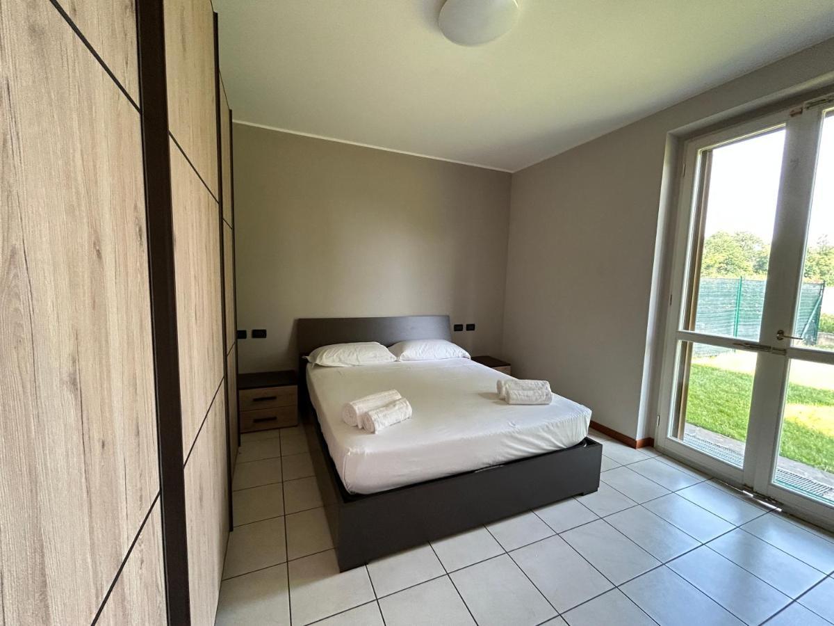 Appartamento Mimosa - Immobili E Soluzioni Rent Brembate Luaran gambar